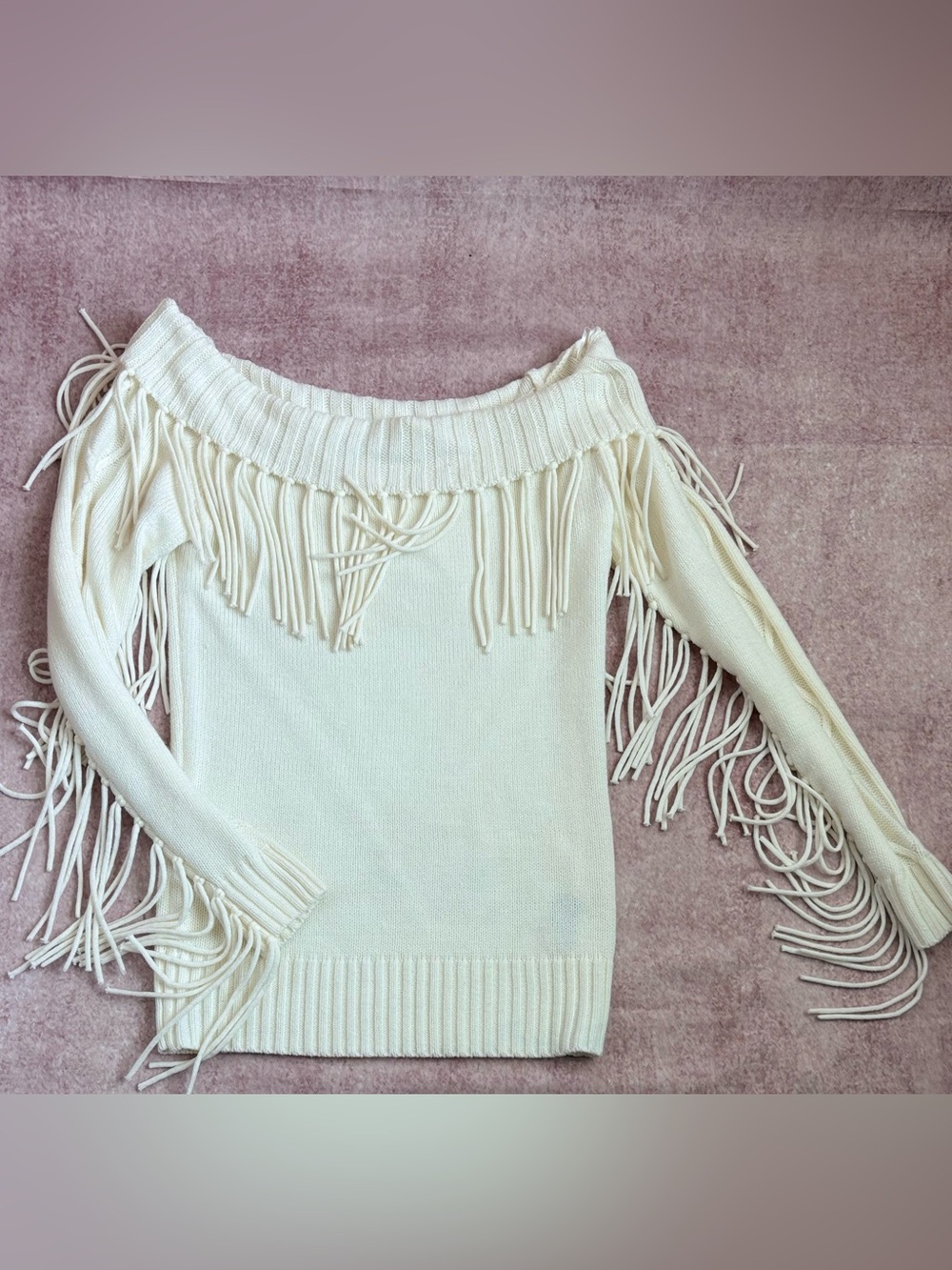 Size Large (0) Off-the-Shoulder Fringe Sweater